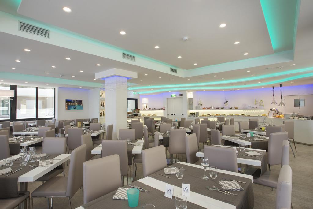 Hotel Ambassador Riccione Eksteriør bilde
