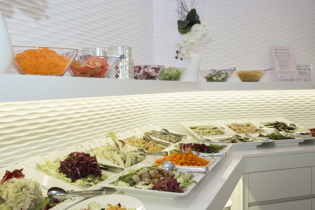 Hotel Ambassador Riccione Eksteriør bilde