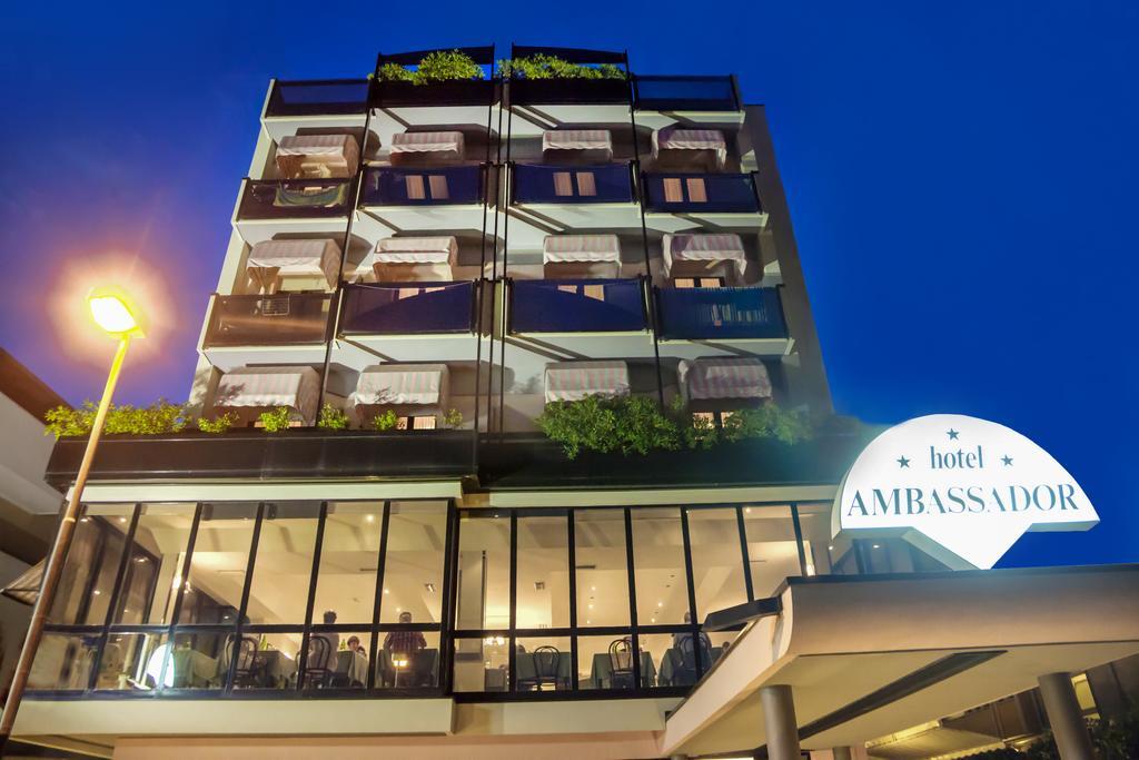 Hotel Ambassador Riccione Eksteriør bilde