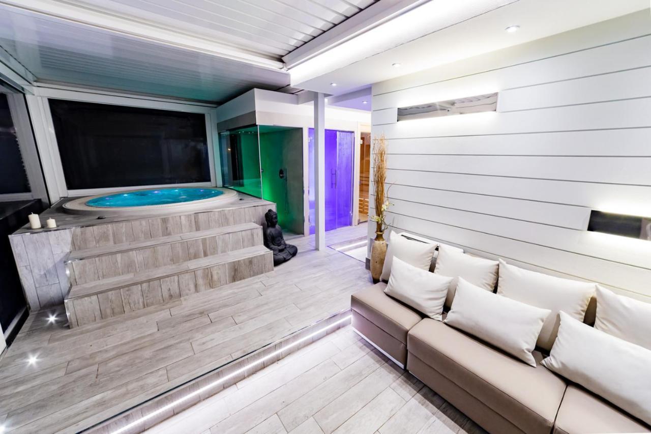 Hotel Ambassador Riccione Eksteriør bilde