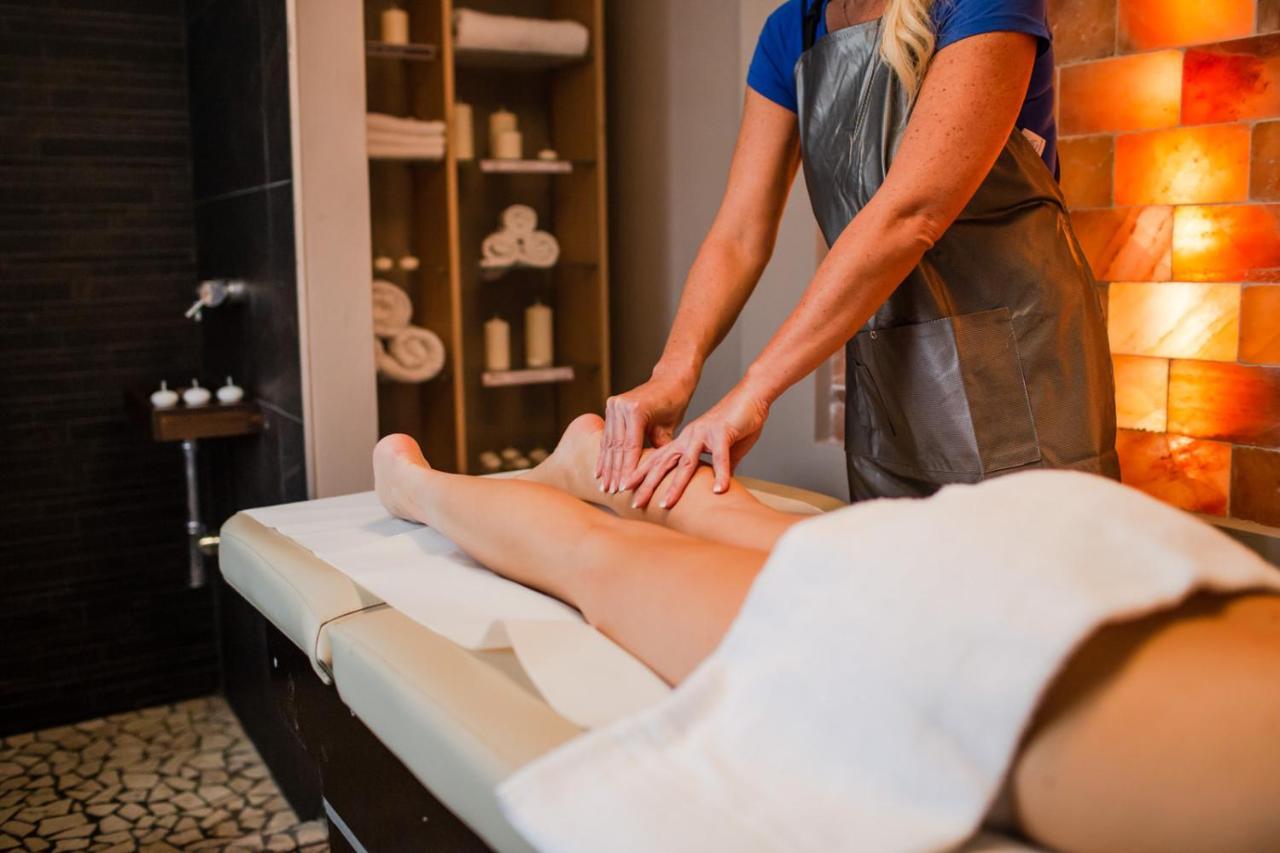 Hotel Ambassador Riccione Eksteriør bilde